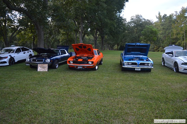 pictures from 2023 Veterans Car Show